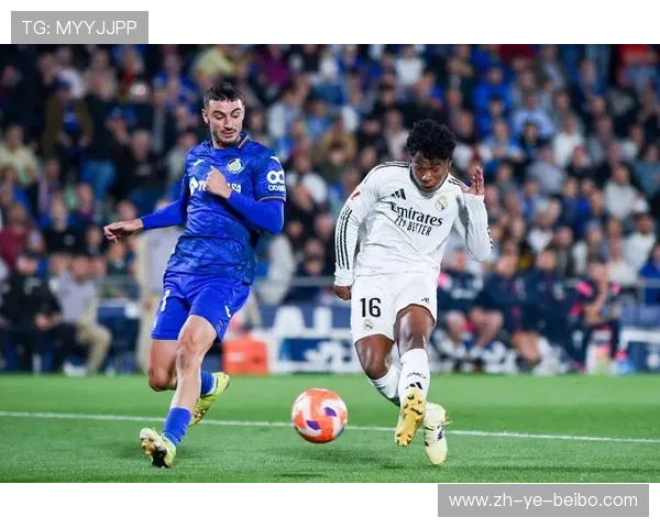 西甲密集赛程阶段球队体能管理及战术调整探讨